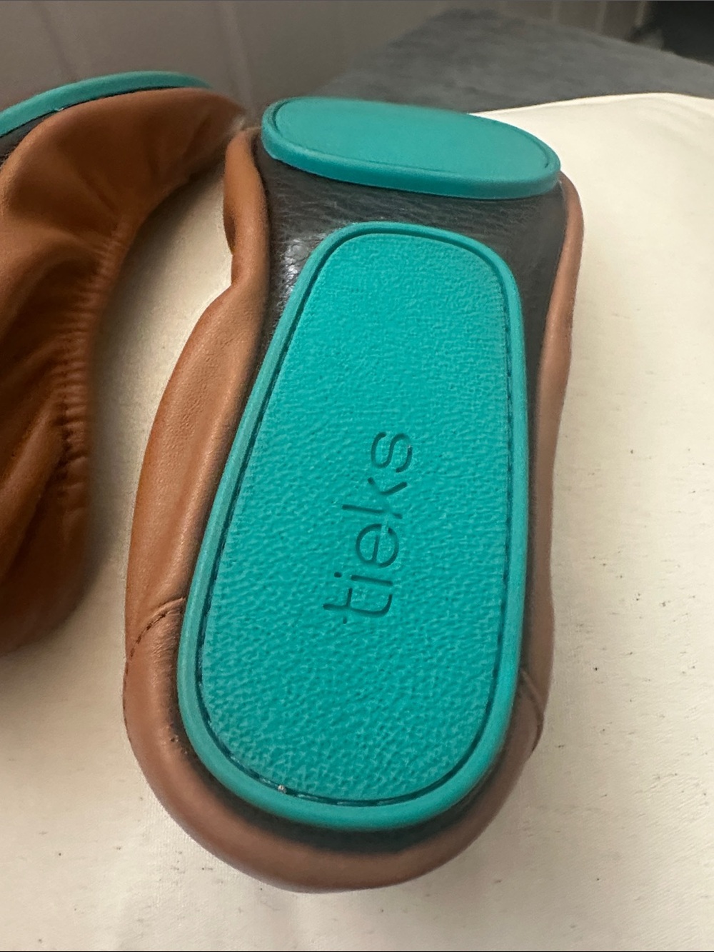 Tieks- chestnut size 10 - Picture 15 of 16